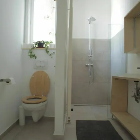 Bpm-apartment Charm And Le Petit Budapest